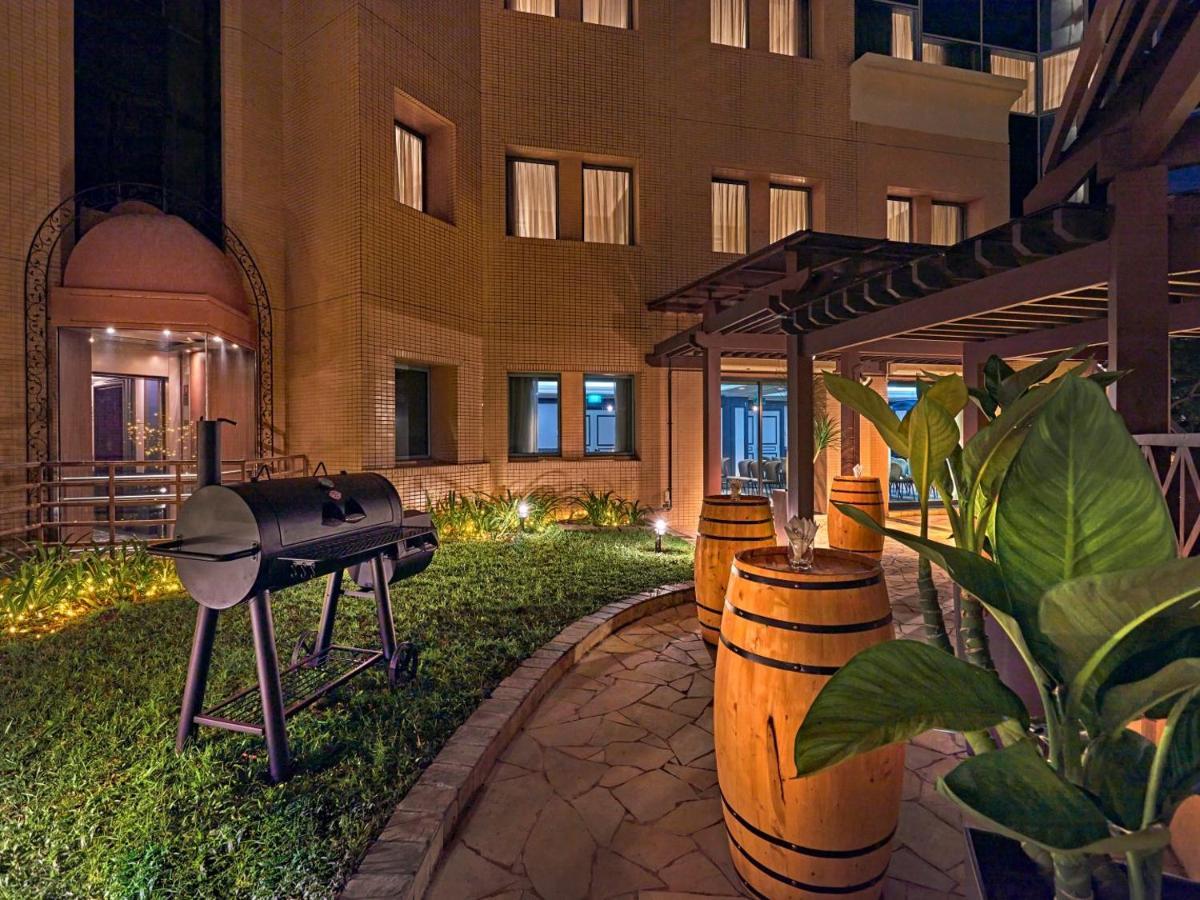 Vibe Hotel Singapore Orchard Εξωτερικό φωτογραφία